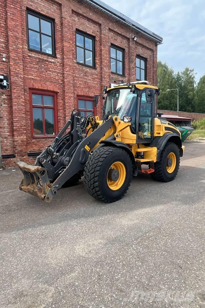 Volvo L 50 H Rataslaadurid