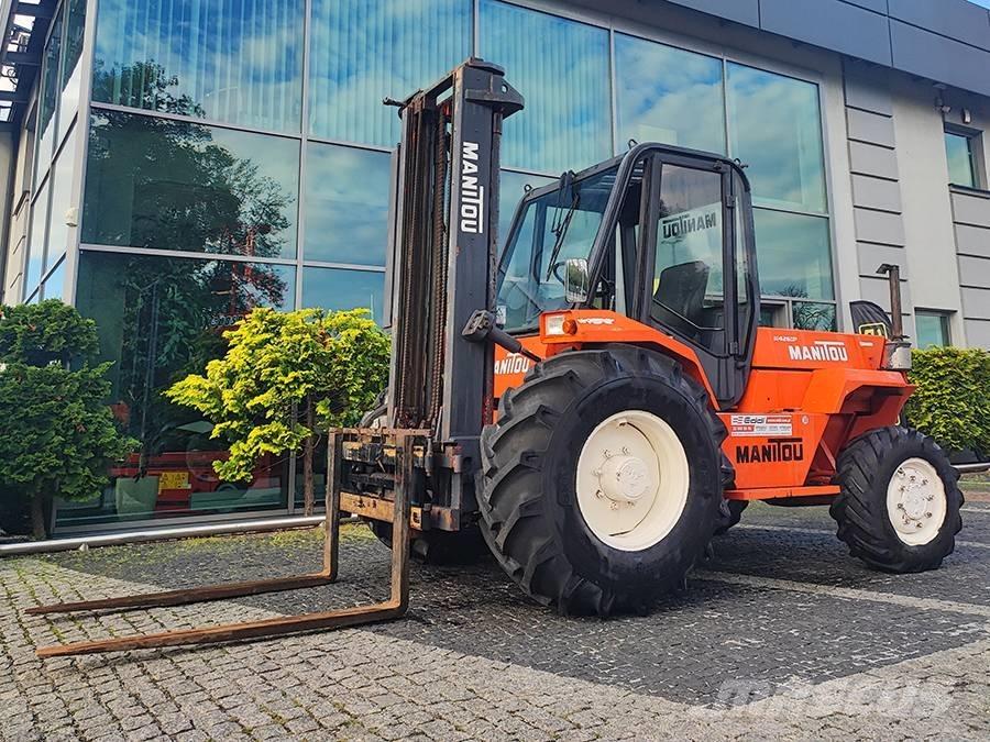 Manitou M 426 CP Maastikutõstukid