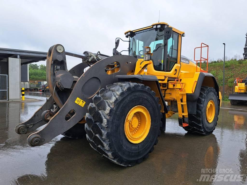 Volvo L 260 H Rataslaadurid