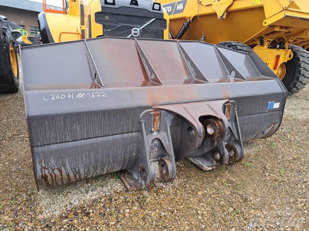 Volvo L 260 H Rataslaadurid