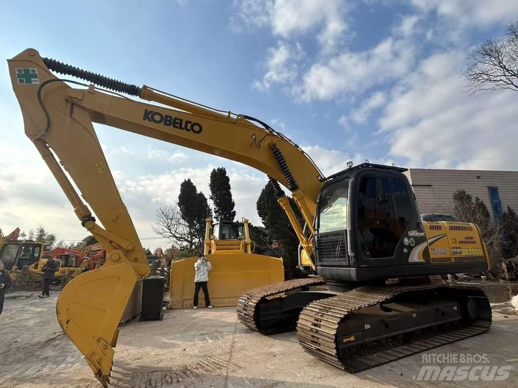 Kobelco SK 200 Roomikekskavaatorid