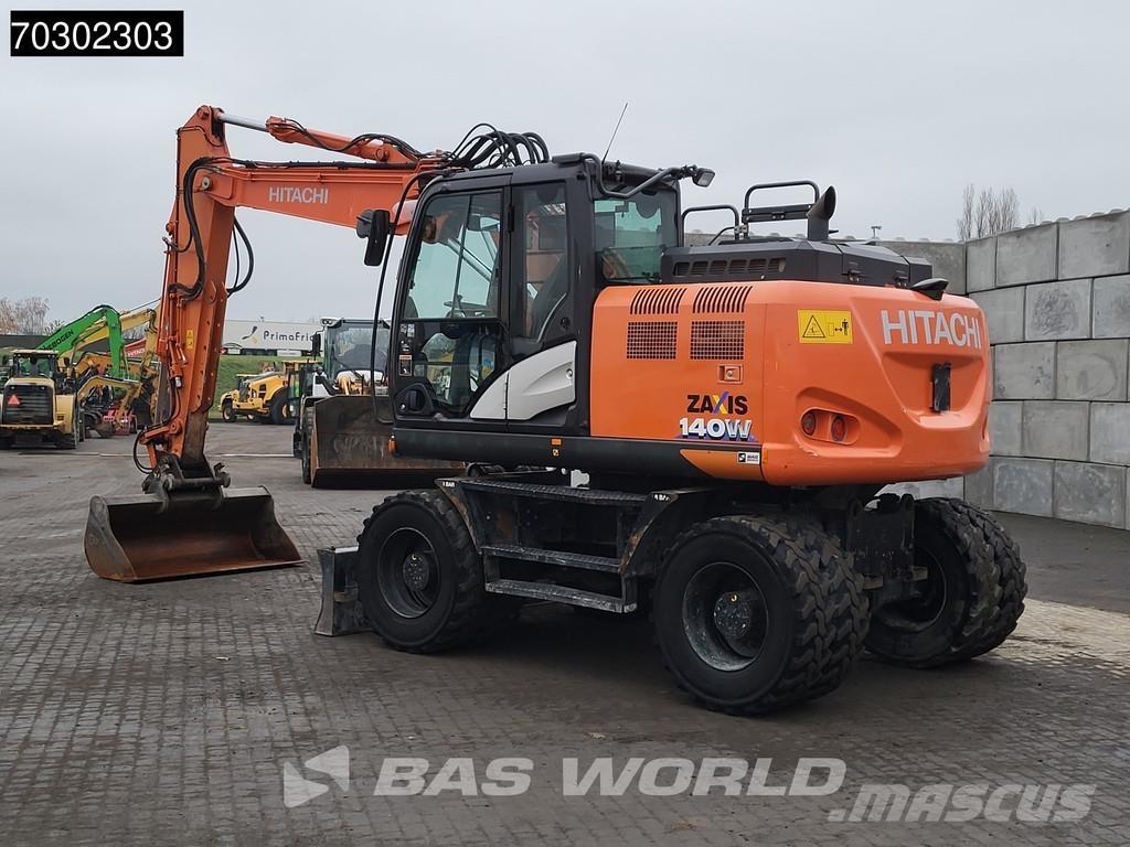 Hitachi ZX140W -6 Ratasekskavaatorid