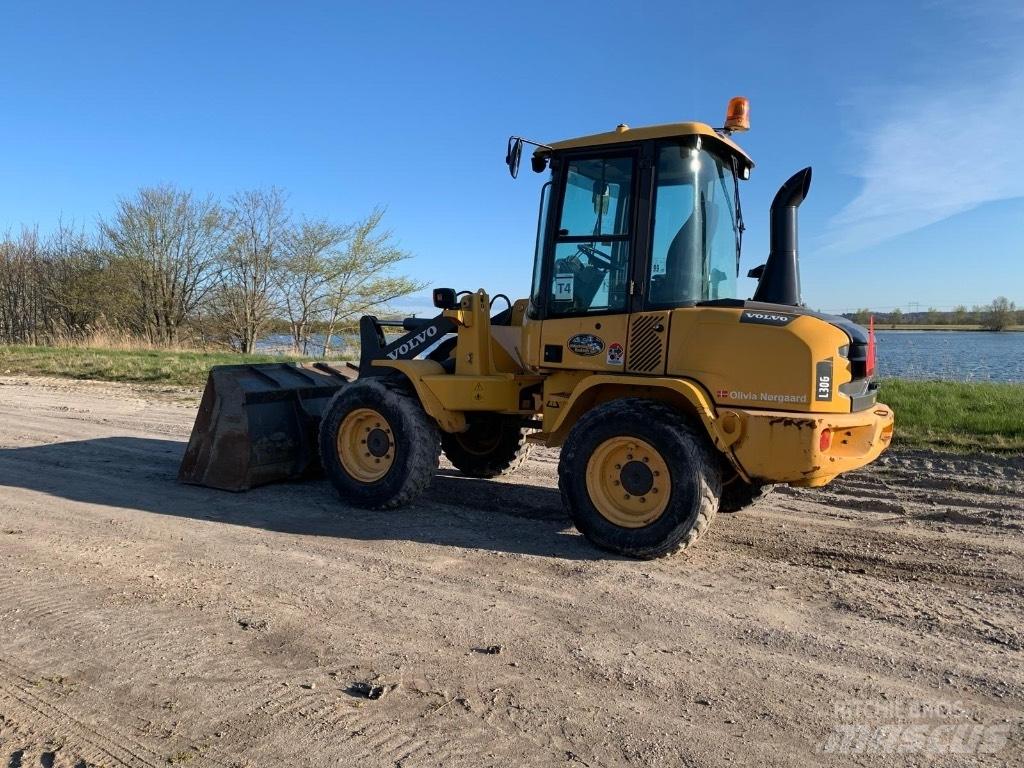 Volvo L 30 G Rataslaadurid