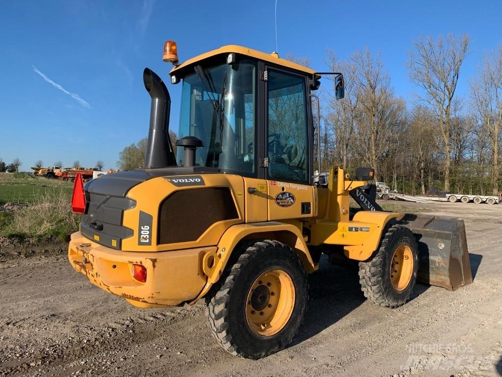 Volvo L 30 G Rataslaadurid