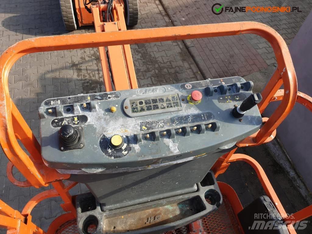 JLG E 300 AJP Iseliikuvad poomtõstukid