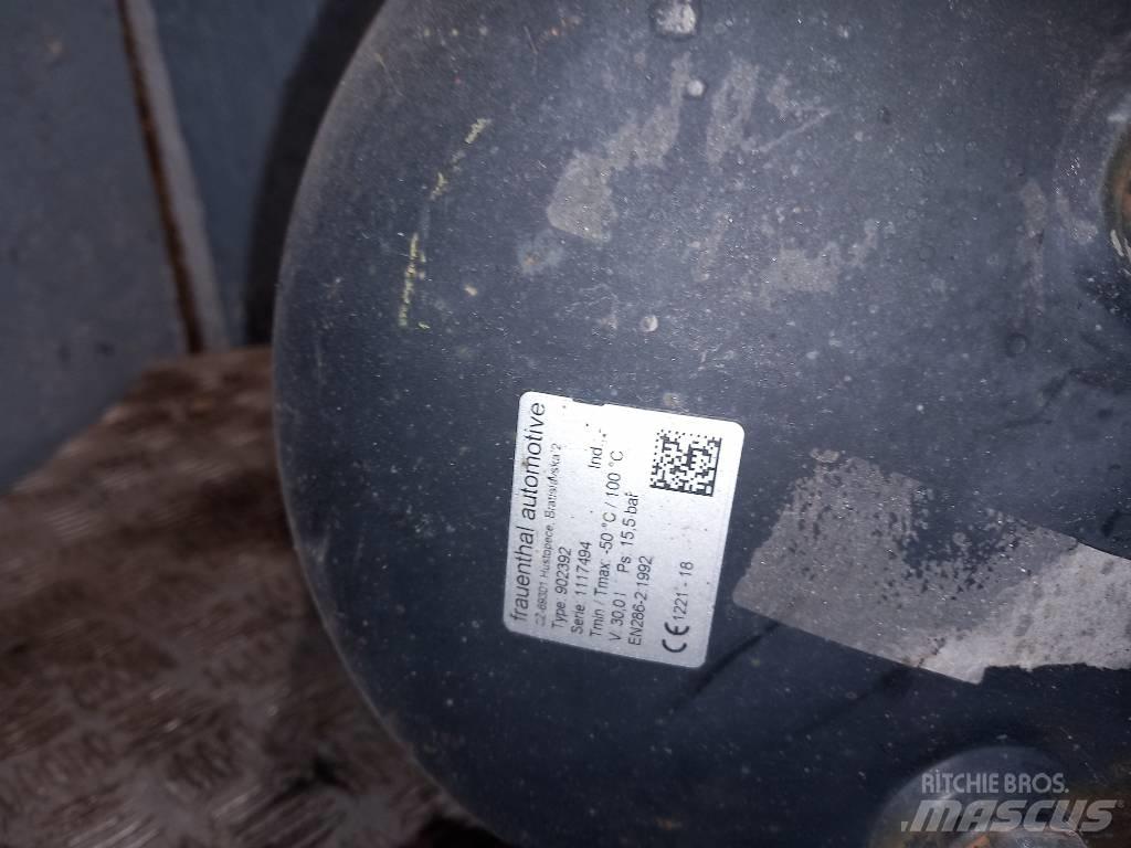 Volvo FH 12      20485245 Pidurid