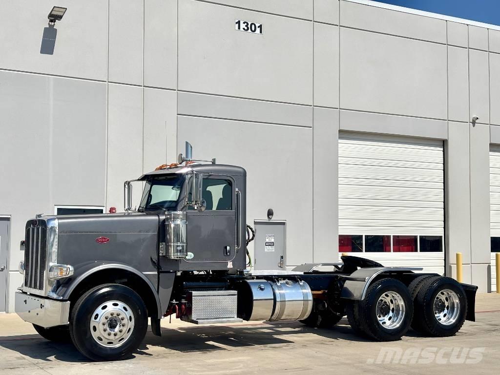 Peterbilt 389 Sadulveokid