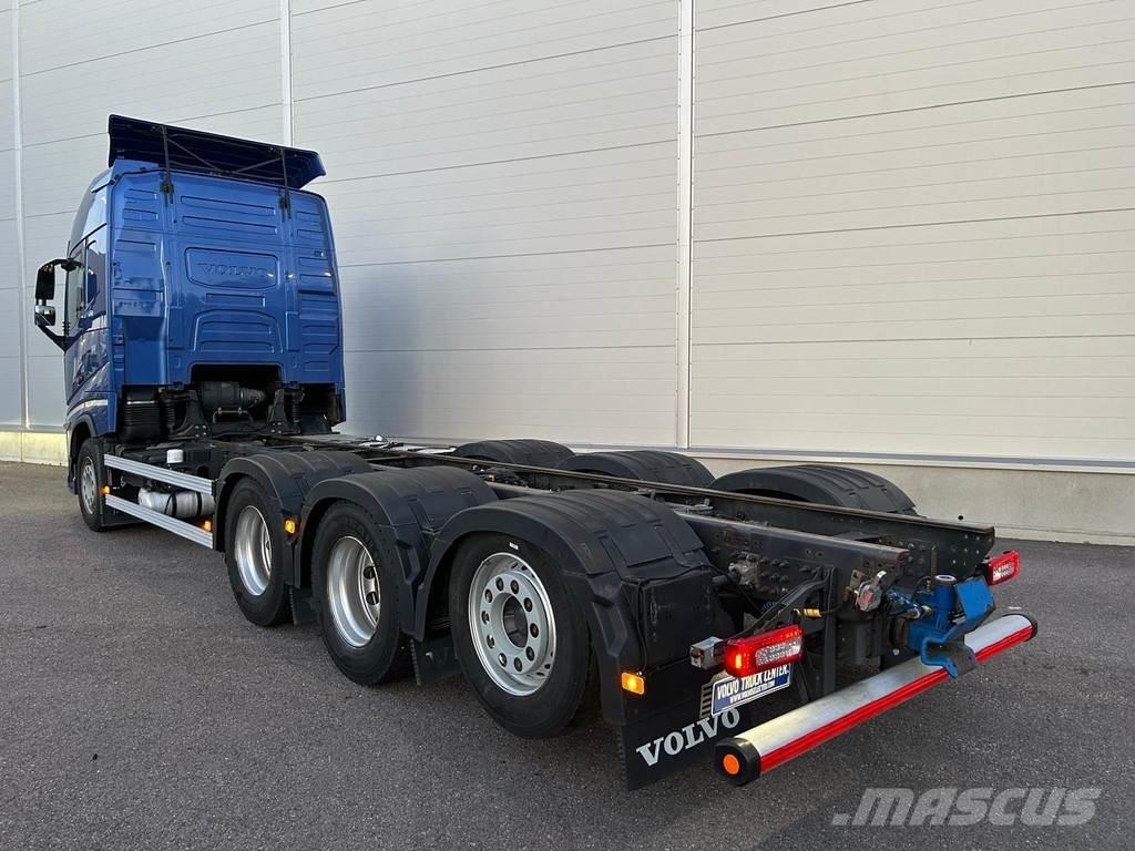 Volvo FH Raamautod