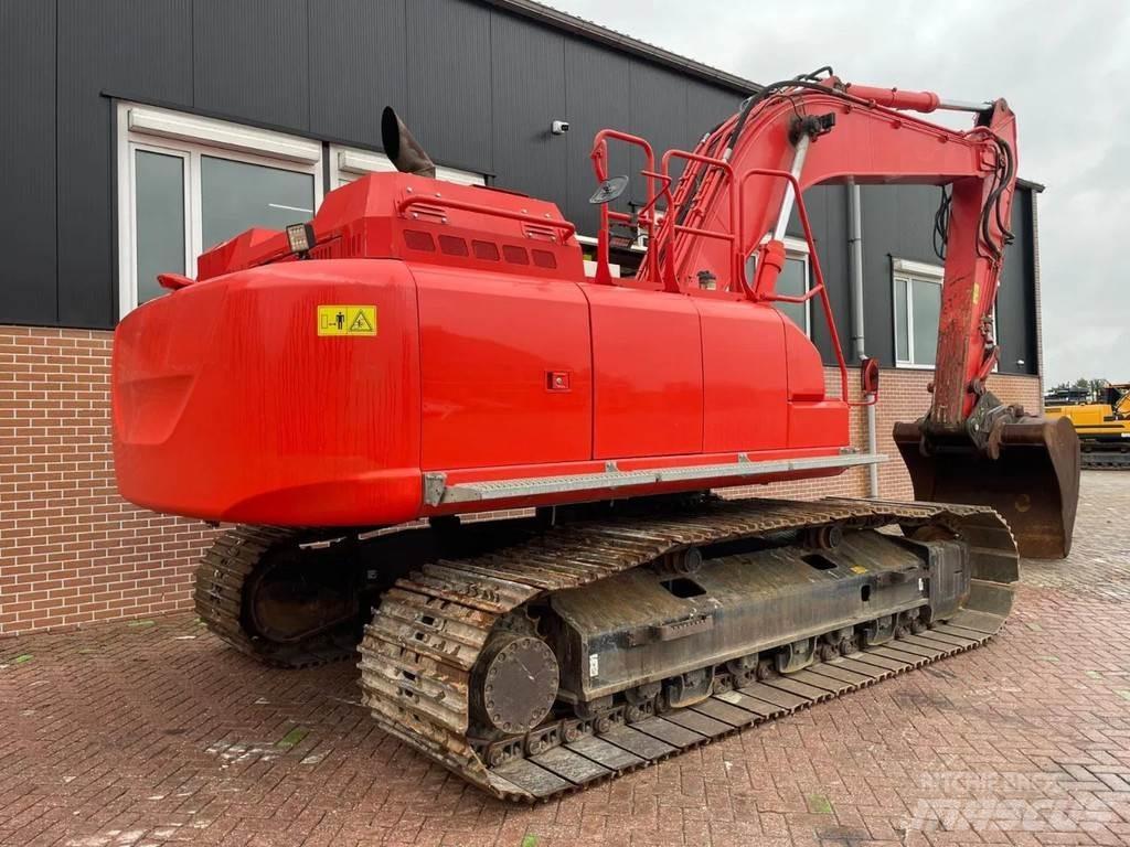 Hitachi ZX300LC-6 Roomikekskavaatorid