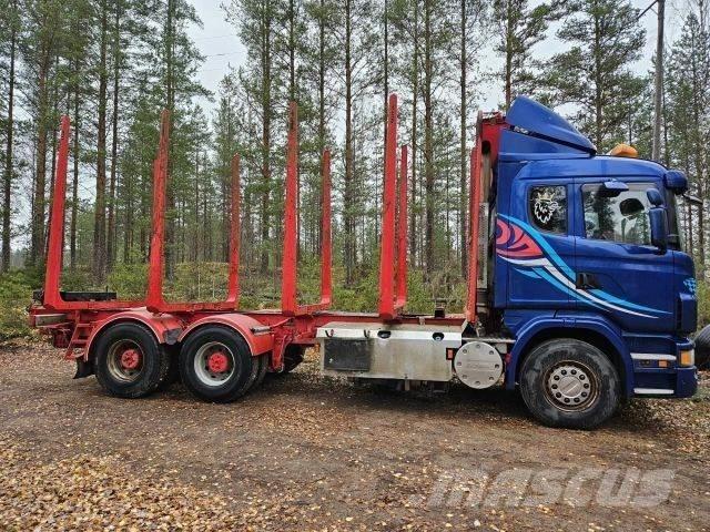Scania R 730 Metsaveokid