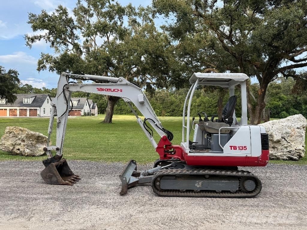 Takeuchi TB 135 Miniekskavaatorid < 7 t