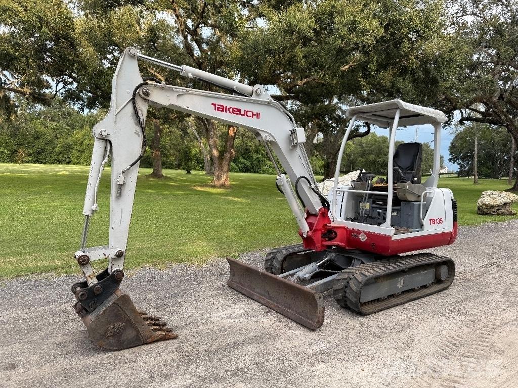 Takeuchi TB 135 Miniekskavaatorid < 7 t