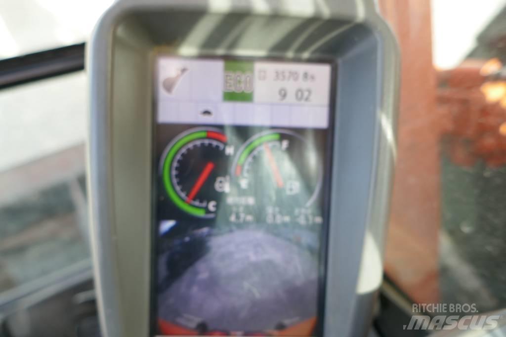 Hitachi zx75ur-5B Roomikekskavaatorid