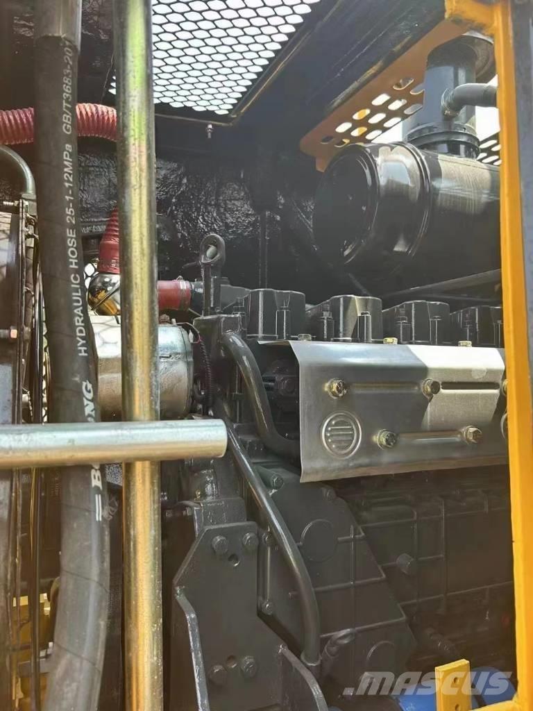LiuGong 856 Rataslaadurid