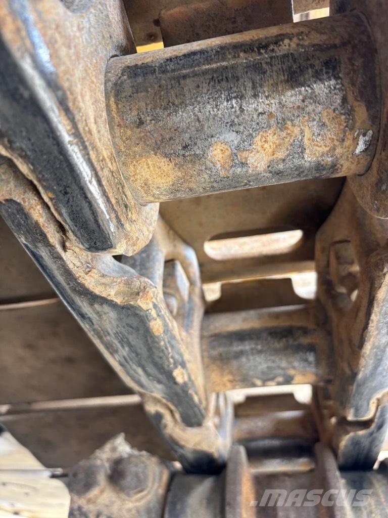 Komatsu PC 360 LC-10 Roomikekskavaatorid