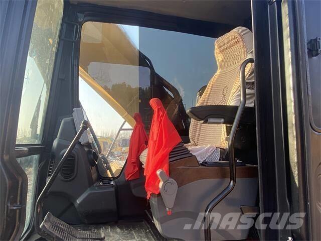 Sany SY215C Roomikekskavaatorid