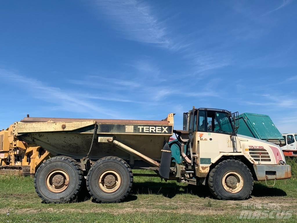 Terex TA 30 RS Liigendraamiga pinnaseveokid