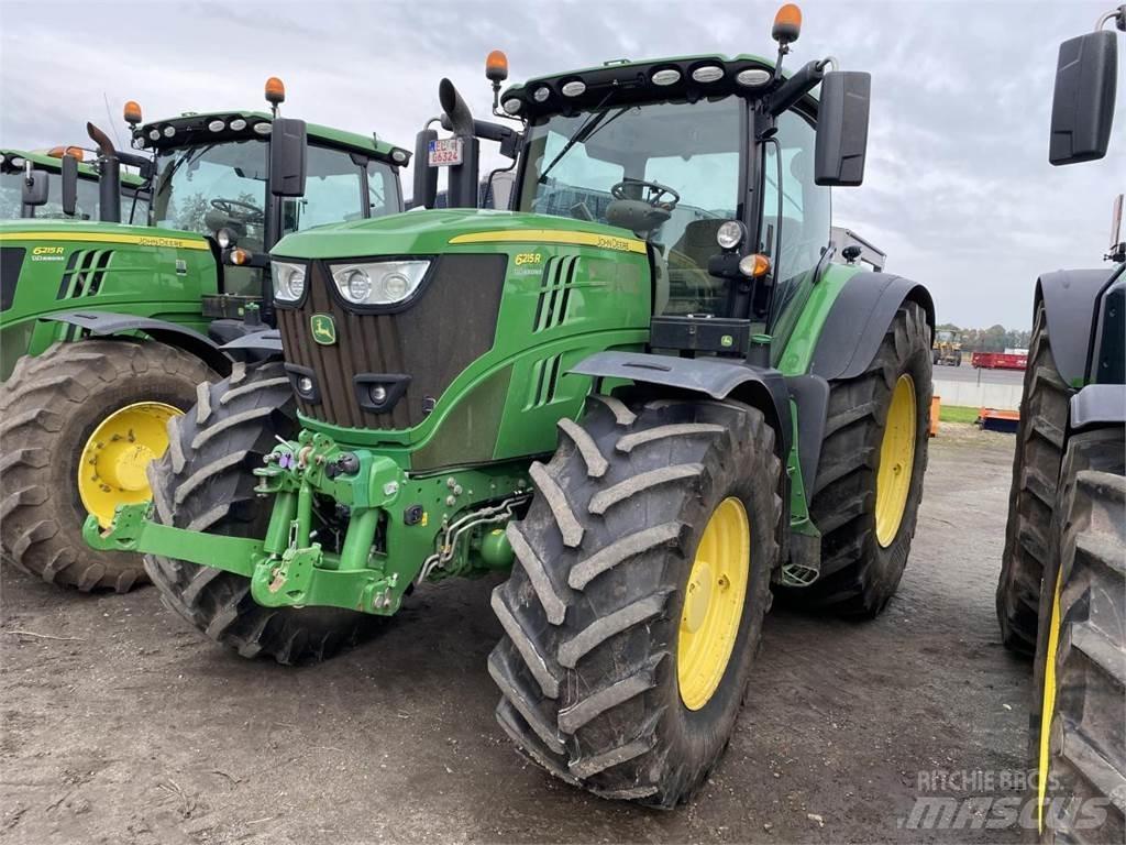 John Deere 6215R Traktorid