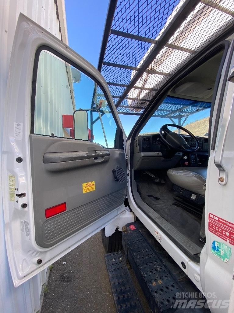 Ford F 750 SD Auto korvtõstukid