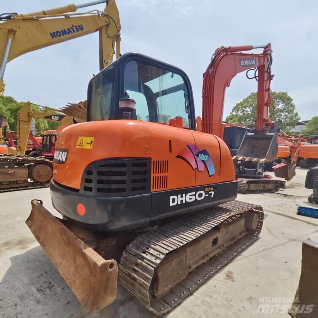 Doosan DH 60 Miniekskavaatorid < 7 t