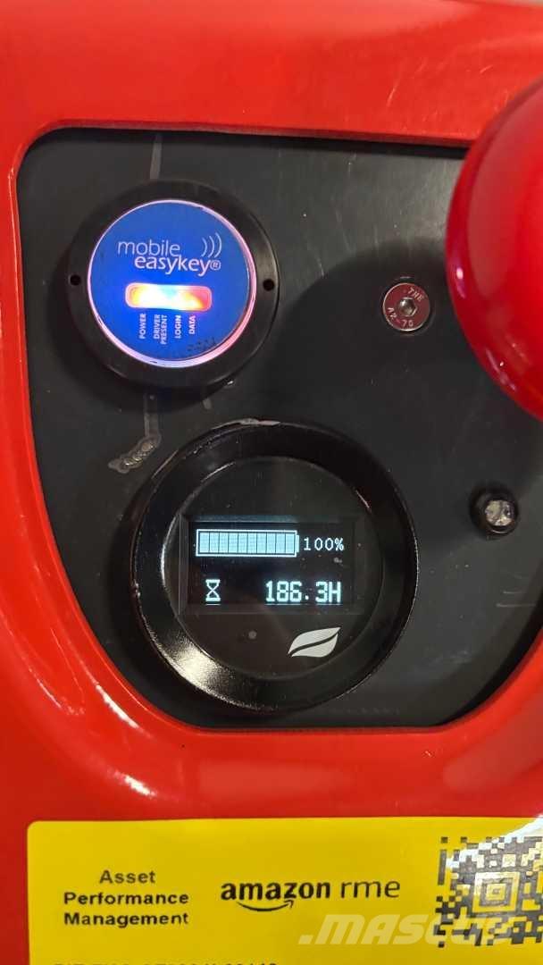 Linde MP13 Platvormiga virnastajad