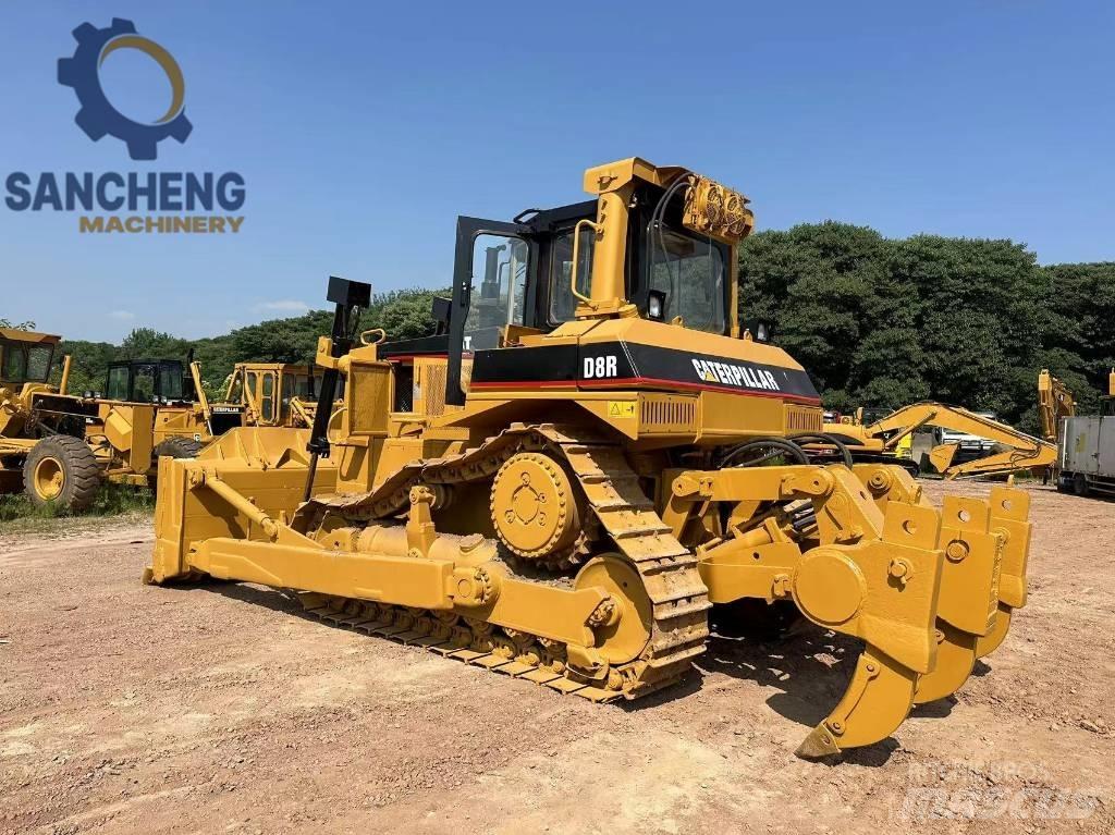 CAT D 8 R Buldooserid