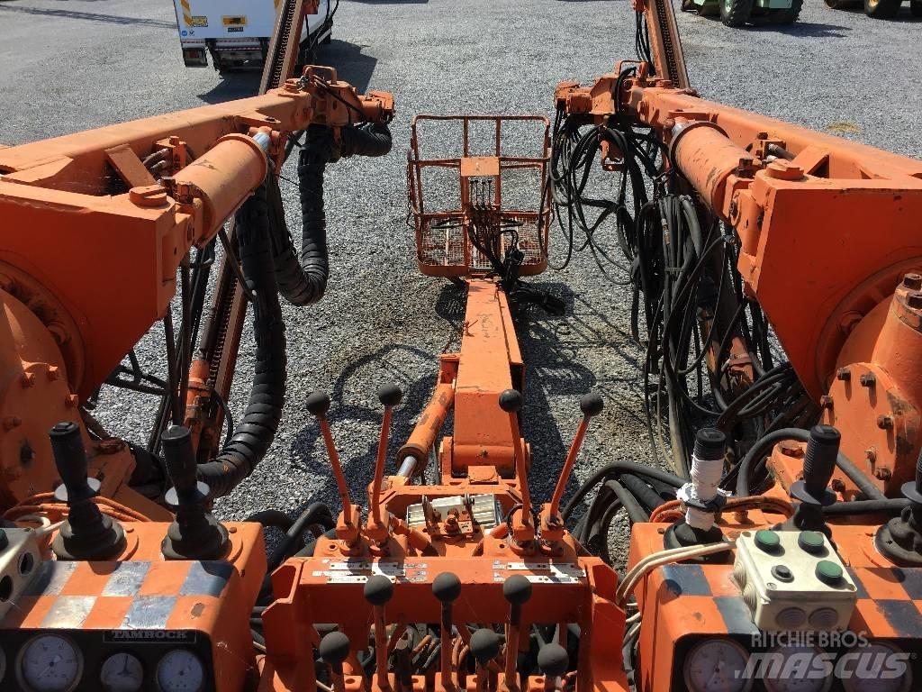Tamrock TA 400 Super Horisontaalsed puurmasinad