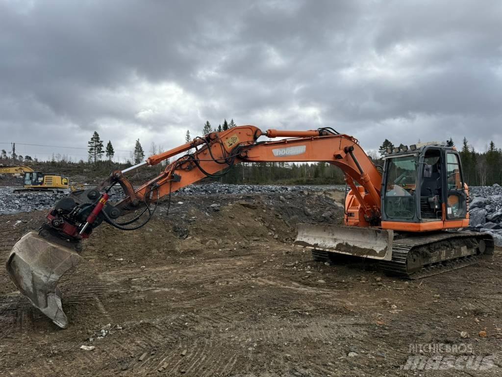 Doosan DX 140 LCR Roomikekskavaatorid