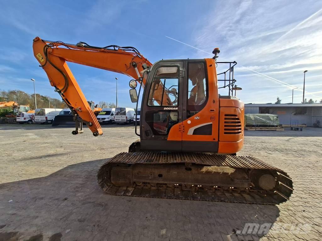 Doosan DX 140 LCR Roomikekskavaatorid