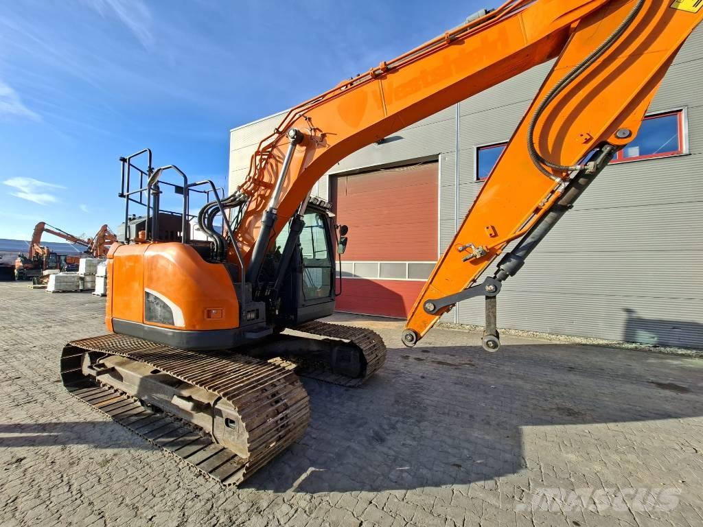 Doosan DX 140 LCR Roomikekskavaatorid