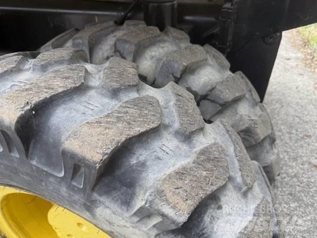 New Holland WE 170 C Ratasekskavaatorid