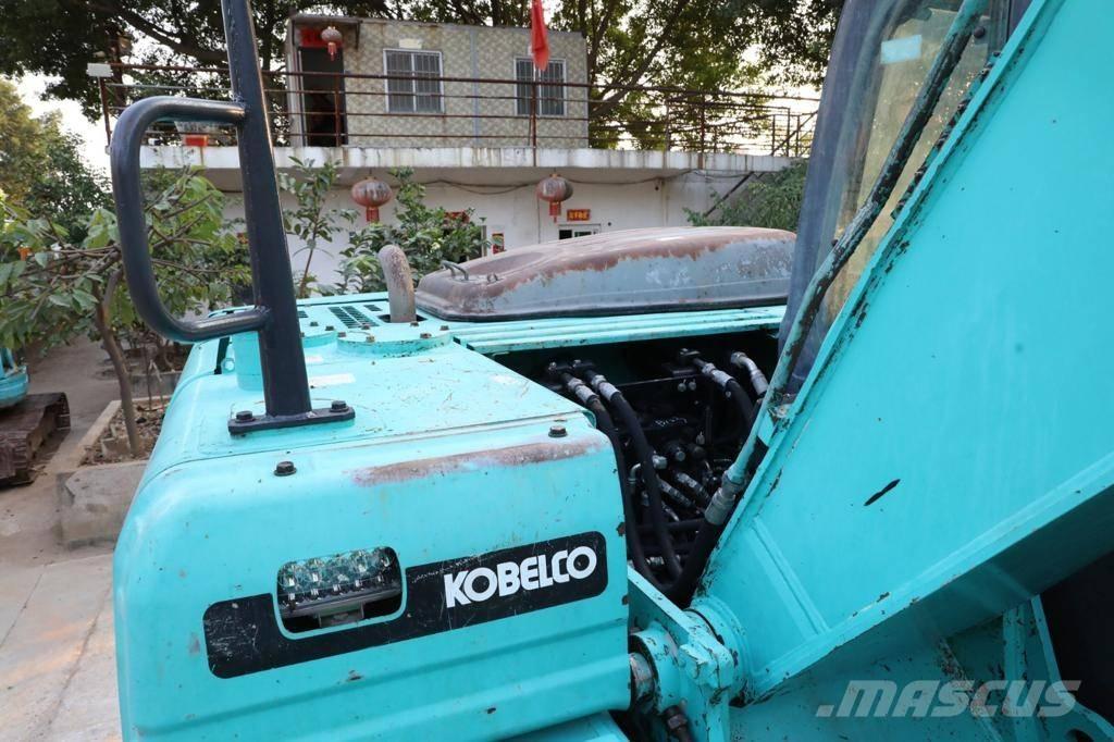 Kobelco SK 130 Roomikekskavaatorid