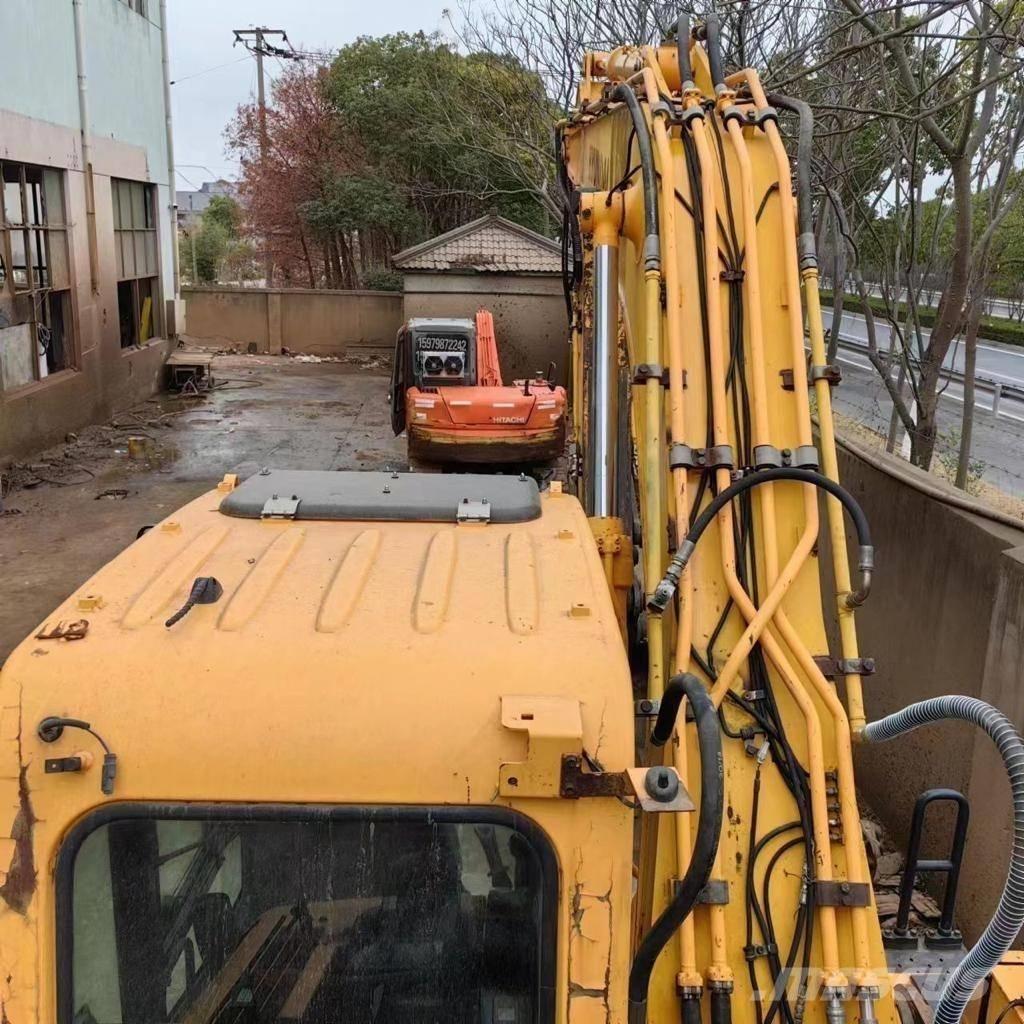 Hyundai 210-9 Ratasekskavaatorid