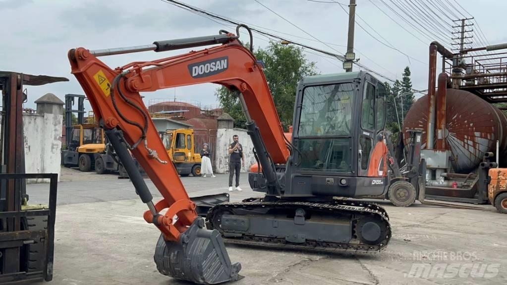 Doosan DX 55 Miniekskavaatorid < 7 t