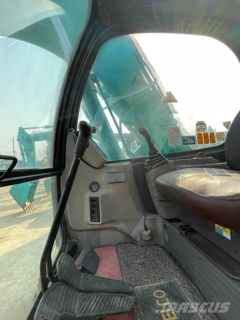 Kobelco SK 135 SR LC Roomikekskavaatorid