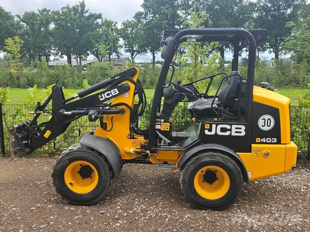 JCB 403 Väikelaadurid