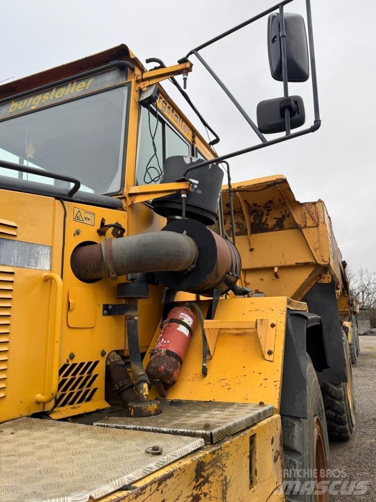 Volvo A 30 C Liigendraamiga pinnaseveokid