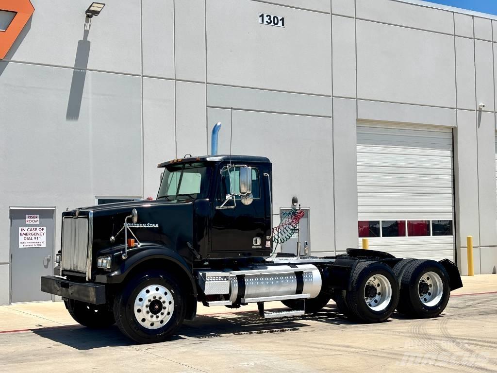 Western Star 4900 Sadulveokid