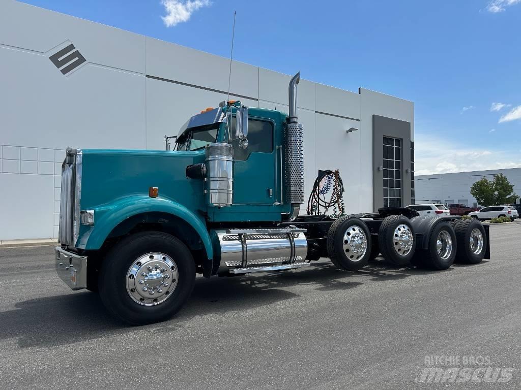 Kenworth W 900 Sadulveokid