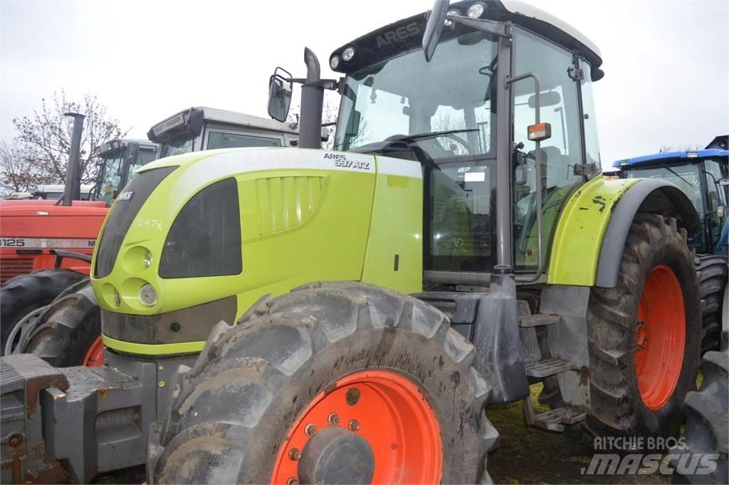 CLAAS Ares 697 ATZ Traktorid