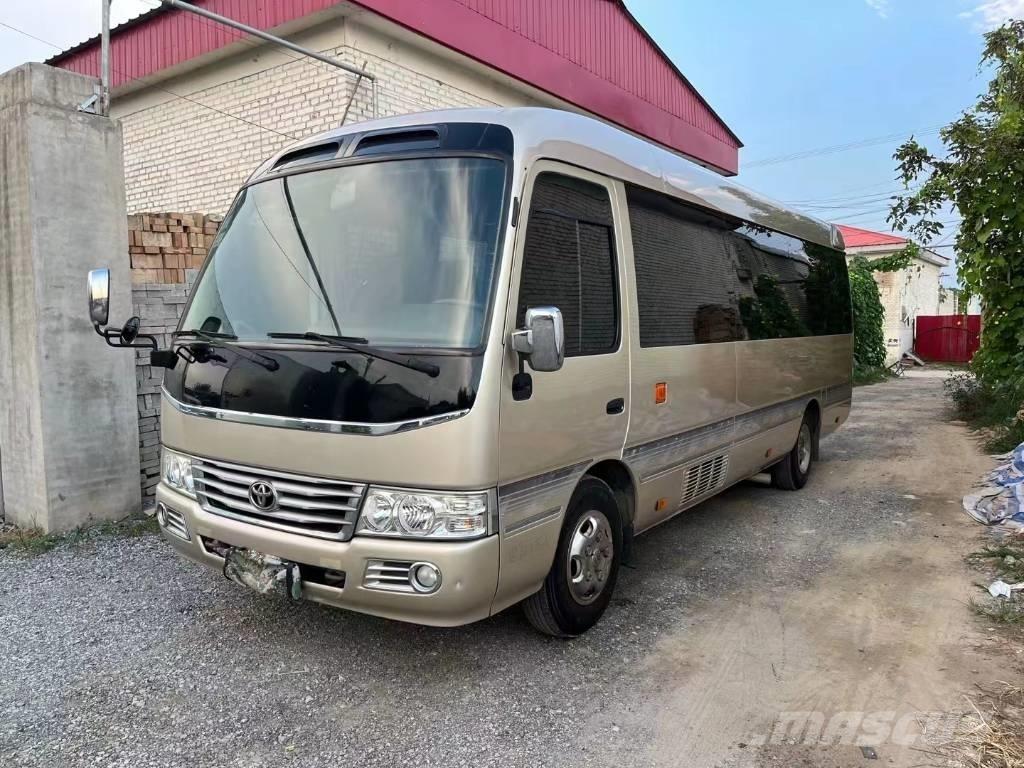 Toyota Coaster Bus Väikebussid