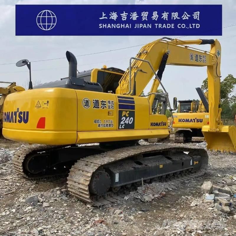 Komatsu PC 240 Roomikekskavaatorid