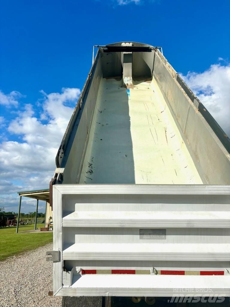 Travis 30ft End Dump Kallur-haagised
