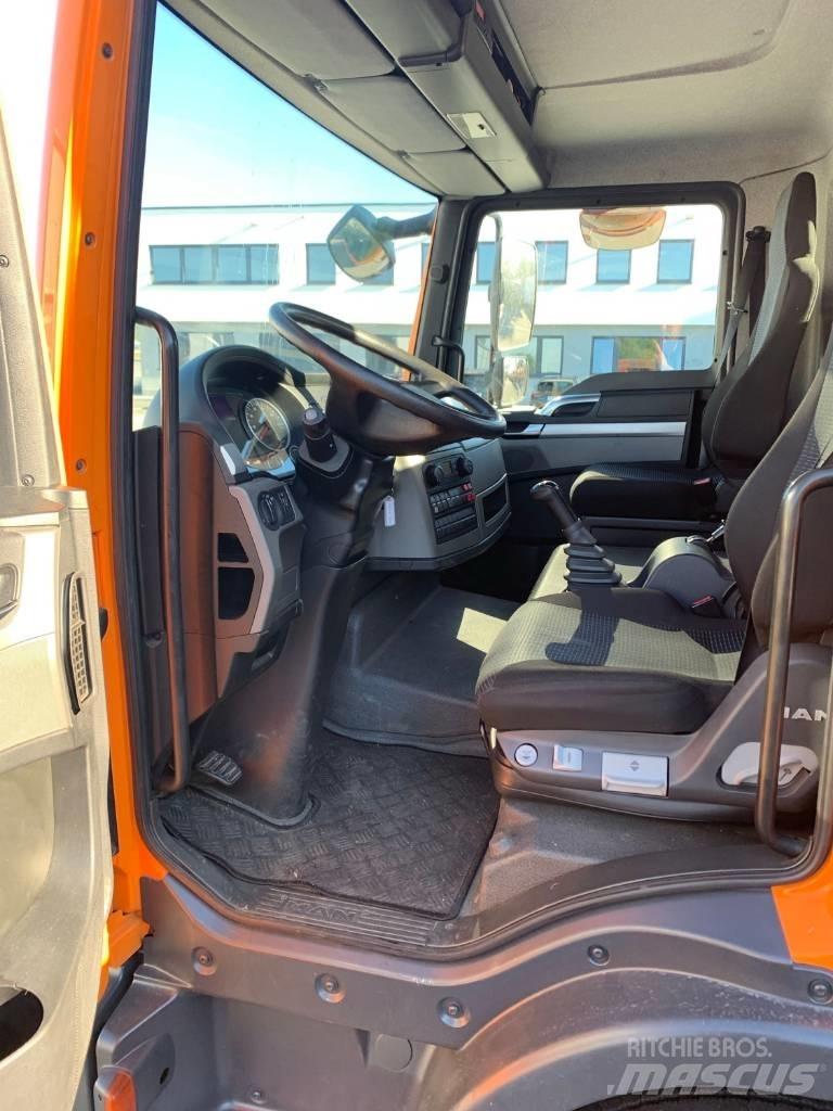Palfinger P 300 KS Auto korvtõstukid