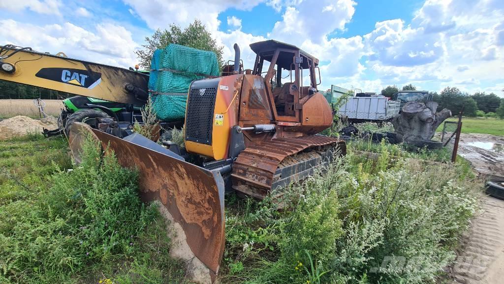 CASE 1150 M Lindid, ketid ja alusvankrid