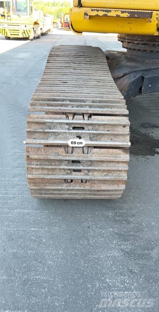 Komatsu PC 490 LC-11 Roomikekskavaatorid