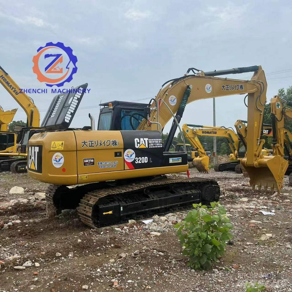 CAT 320 D2 Roomikekskavaatorid
