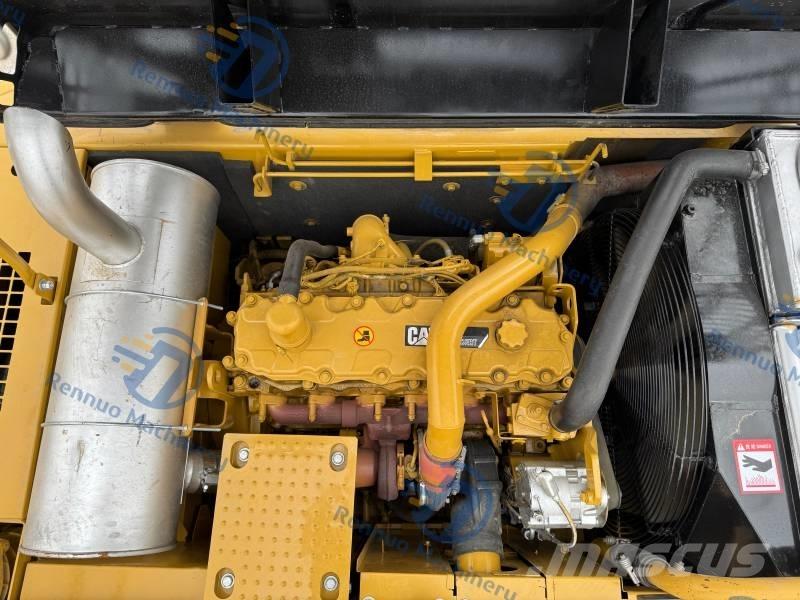 CAT 325D Roomikekskavaatorid