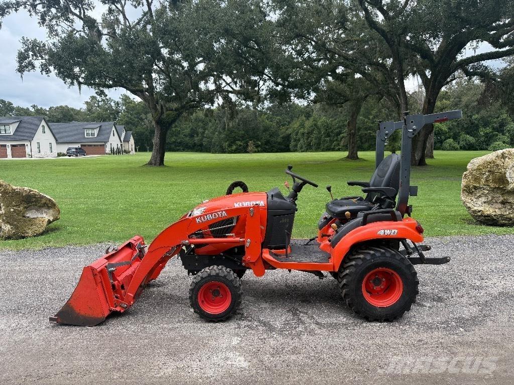 Kubota BX2380 Traktorid