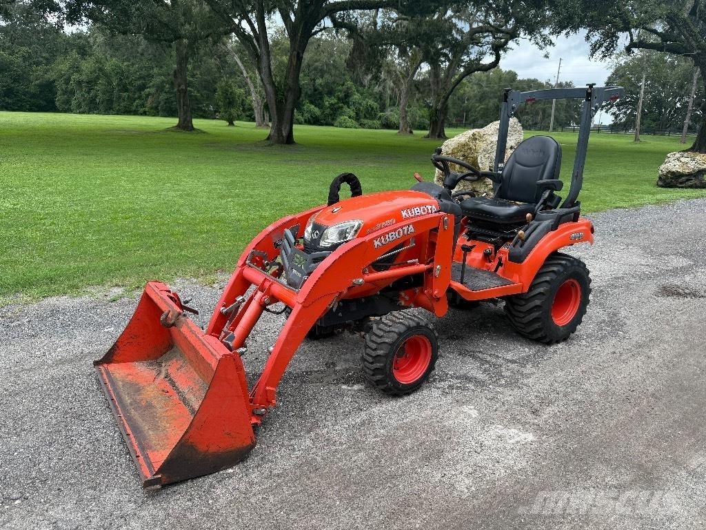 Kubota BX2380 Traktorid